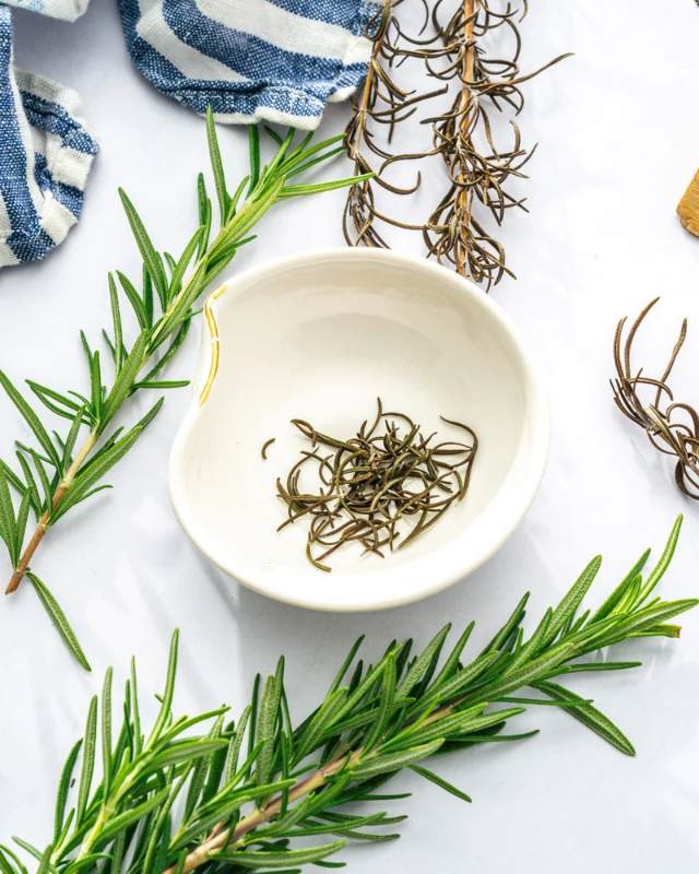 The Health Benefits of Rosemary